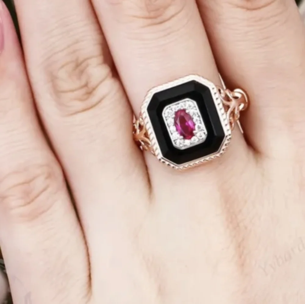 Onyx Base Red & Clear Zirconia Stones RingArt Decor Gold Oblong Style Sz 6 NWT